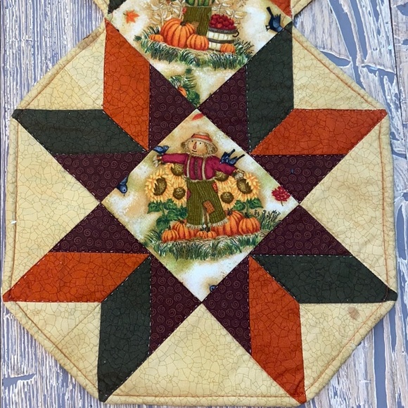 Reversible handmade fall harvest table runner. - Picture 3 of 8